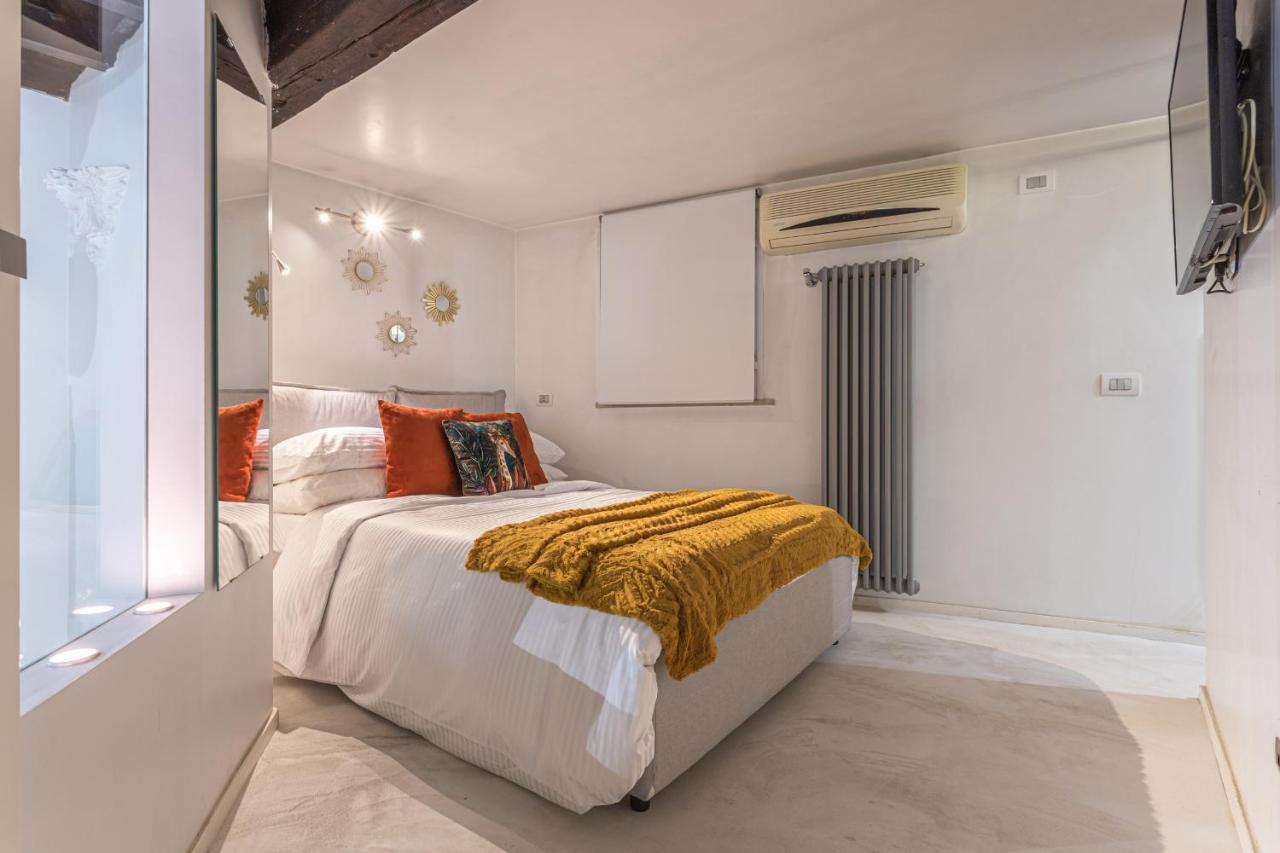 Lucrezia Apartment - Close To Piazza Navona Ρώμη Εξωτερικό φωτογραφία